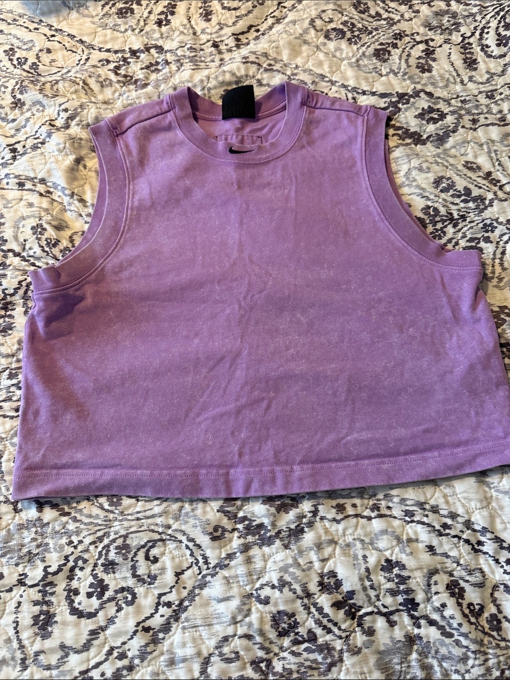 Nike Lavender Sleeveless Cropped Tank Top Small